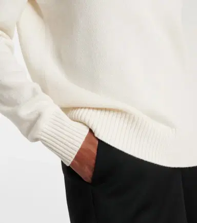 Givenchy Logo wool and cashmere sweater | Thumbnail 3 Givenchy Logo wool and cashmere sweater | Thumbnail 3