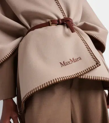 Max Mara Virgin wool cape | Thumbnail 3 Max Mara Virgin wool cape | Thumbnail 3