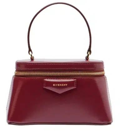 Givenchy Antigona leather vanity bag | Thumbnail 1 Givenchy Antigona leather vanity bag | Thumbnail 1