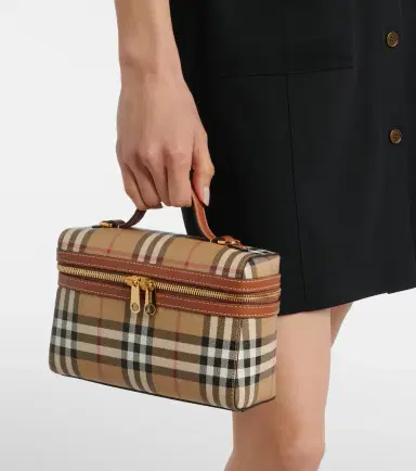 Burberry Vanity Case Check Small vanity bag | Thumbnail 5 Burberry Vanity Case Check Small vanity bag | Thumbnail 5
