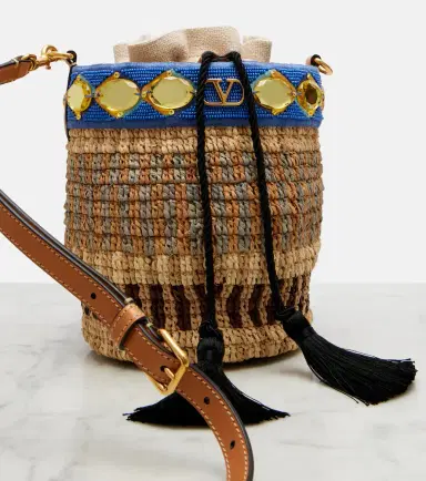 Valentino Garavani VLogo Small embellished raffia-effect bucket bag | Thumbnail 4 Valentino Garavani VLogo Small embellished raffia-effect bucket bag | Thumbnail 4
