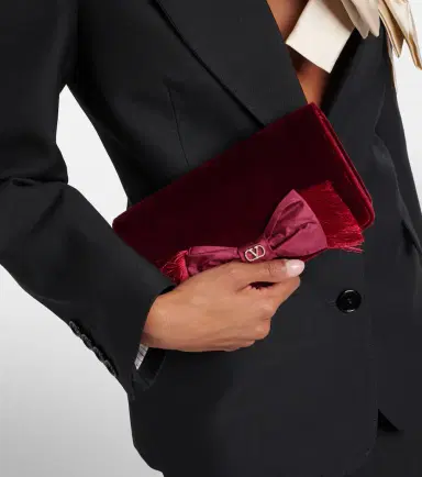 Valentino Garavani VLogo Mini bow-detail velvet clutch | Thumbnail 7 Valentino Garavani VLogo Mini bow-detail velvet clutch | Thumbnail 7