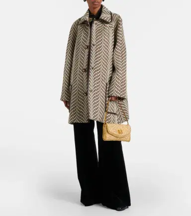 Valentino Garavani DeVain Small cloqué jacquard shoulder bag | Thumbnail 7 Valentino Garavani DeVain Small cloqué jacquard shoulder bag | Thumbnail 7