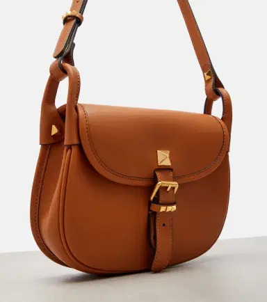 Valentino Garavani Flaneuse Rockstud Medium leather crossbody bag | Thumbnail 2 Valentino Garavani Flaneuse Rockstud Medium leather crossbody bag | Thumbnail 2
