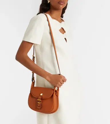 Valentino Garavani Flaneuse Rockstud Medium leather crossbody bag | Thumbnail 6 Valentino Garavani Flaneuse Rockstud Medium leather crossbody bag | Thumbnail 6
