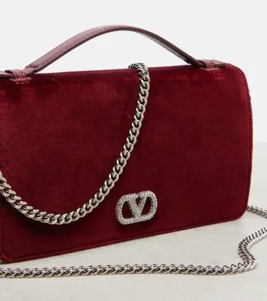 Valentino Garavani VLogo velvet crossbody bag | Thumbnail 2 Valentino Garavani VLogo velvet crossbody bag | Thumbnail 2