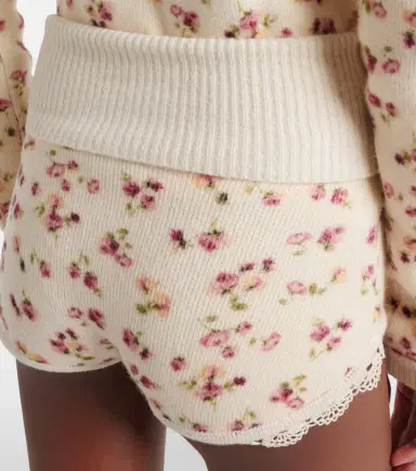 Magda Butrym Floral wool, silk, and cashmere shorts | Thumbnail 5 Magda Butrym Floral wool, silk, and cashmere shorts | Thumbnail 5