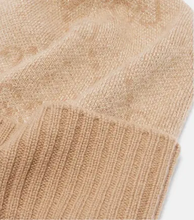 Gucci GG cashmere-blend lamé beanie | Thumbnail 2 Gucci GG cashmere-blend lamé beanie | Thumbnail 2