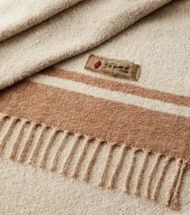 The House of Lyria Paipote silk and camel hair-blend blanket | Thumbnail 4 The House of Lyria Paipote silk and camel hair-blend blanket | Thumbnail 4