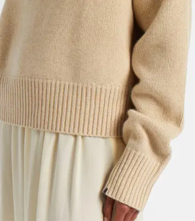 Extreme Cashmere N°434 Crop Xtra cashmere turtleneck sweater | Thumbnail 4 Extreme Cashmere N°434 Crop Xtra cashmere turtleneck sweater | Thumbnail 4