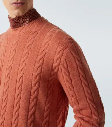 Loro Piana Cedar cable-knit cashmere sweater | Thumbnail 3 Loro Piana Cedar cable-knit cashmere sweater | Thumbnail 3