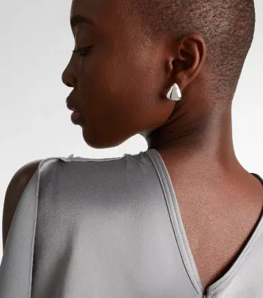 Yvonne Léon Yvonne Léon Requin 9kt white gold earrings with diamonds | Thumbnail 3 Yvonne Léon Yvonne Léon Requin 9kt white gold earrings with diamonds | Thumbnail 3