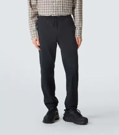 Moncler Striped sweatpants | Thumbnail 3 Moncler Striped sweatpants | Thumbnail 3