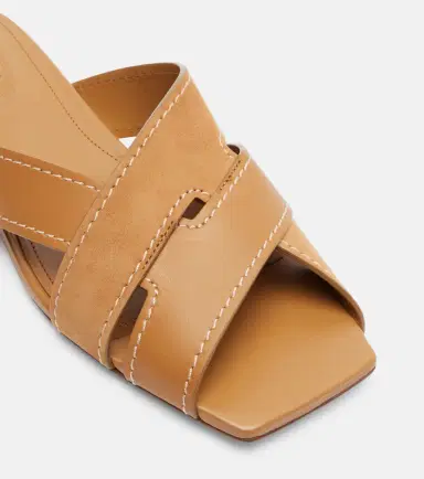 Tod's Leather slides | Thumbnail 3 Tod's Leather slides | Thumbnail 3