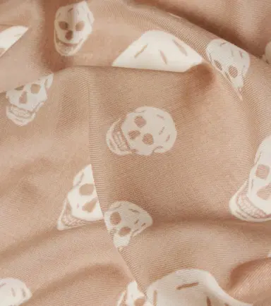 Alexander McQueen Skull silk scarf | Thumbnail 4 Alexander McQueen Skull silk scarf | Thumbnail 4