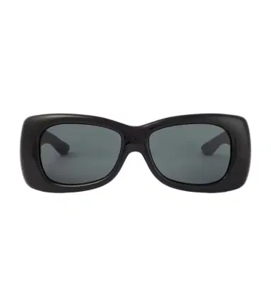 Saint Laurent SL 901 Howl oversized sunglasses | Thumbnail 1 Saint Laurent SL 901 Howl oversized sunglasses | Thumbnail 1