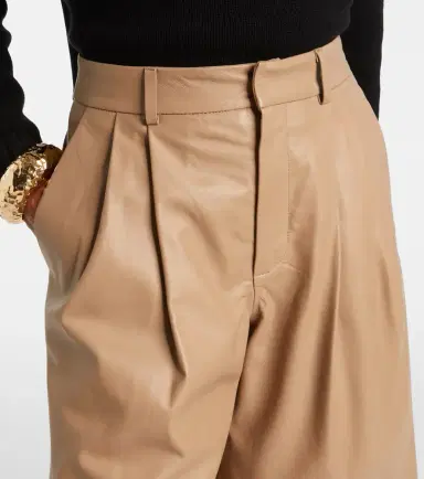 Yves Salomon Leather Bermuda shorts | Thumbnail 4 Yves Salomon Leather Bermuda shorts | Thumbnail 4