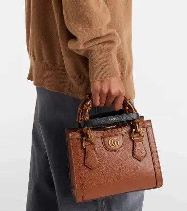 Gucci Diana Small leather top-handle bag | Thumbnail 8 Gucci Diana Small leather top-handle bag | Thumbnail 8