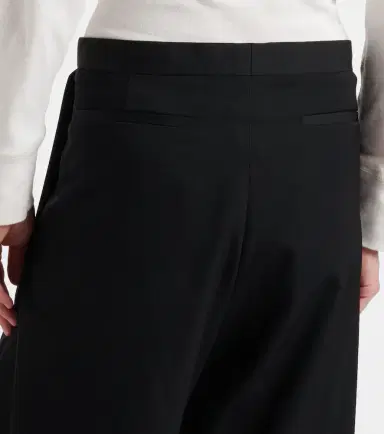 The Row Kalyan wool Bermuda shorts | Thumbnail 3 The Row Kalyan wool Bermuda shorts | Thumbnail 3