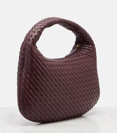 Bottega Veneta Veneta Medium leather shoulder bag | Thumbnail 3 Bottega Veneta Veneta Medium leather shoulder bag | Thumbnail 3