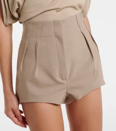 Mugler Pleated shorts | Thumbnail 4 Mugler Pleated shorts | Thumbnail 4