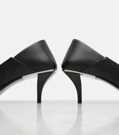 Gucci Vittoria Horsebit leather pumps | Thumbnail 2 Gucci Vittoria Horsebit leather pumps | Thumbnail 2