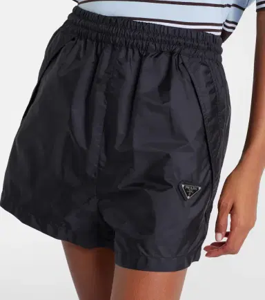 Prada Re-Nylon shorts | Thumbnail 5 Prada Re-Nylon shorts | Thumbnail 5