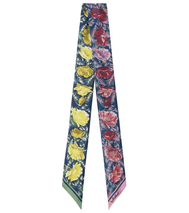 Printed silk twill scarf Printed silk twill scarf