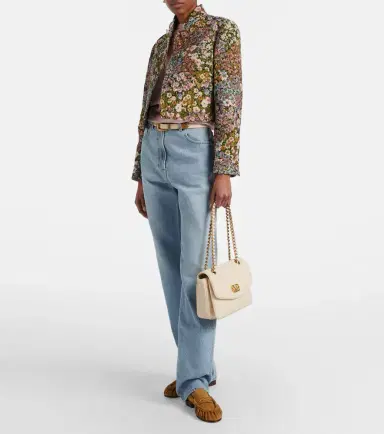 Valentino Garavani Djuna Medium leather shoulder bag | Thumbnail 6 Valentino Garavani Djuna Medium leather shoulder bag | Thumbnail 6