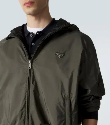 Prada Re-Nylon reversible leather-trimmed jacket | Thumbnail 6 Prada Re-Nylon reversible leather-trimmed jacket | Thumbnail 6