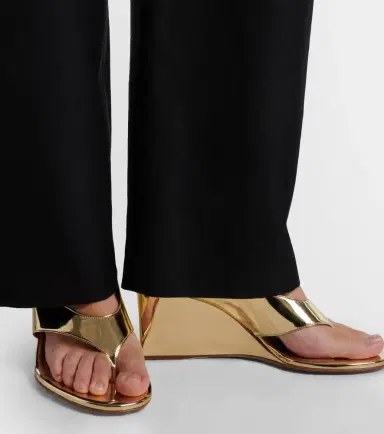 Alaïa Alaïa Cube metallic wedge thong sandals | Thumbnail 6 Alaïa Alaïa Cube metallic wedge thong sandals | Thumbnail 6