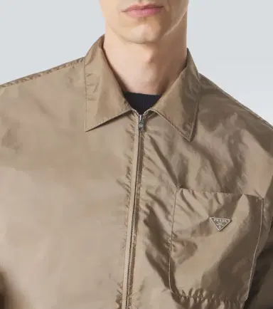 Prada Re-Nylon zip-up shirt | Thumbnail 6 Prada Re-Nylon zip-up shirt | Thumbnail 6
