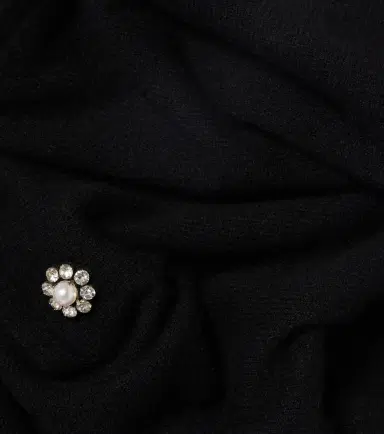 Simone Rocha Embellished cashmere scarf | Thumbnail 2 Simone Rocha Embellished cashmere scarf | Thumbnail 2