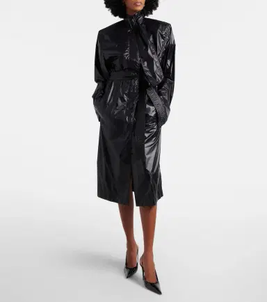 Saint Laurent Guermantes 95 patent leather slingback pumps | Thumbnail 5 Saint Laurent Guermantes 95 patent leather slingback pumps | Thumbnail 5