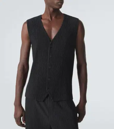 Homme Plissé Issey Miyake Homme Plissé Issey Miyake Basics pleated vest | Thumbnail 5 Homme Plissé Issey Miyake Homme Plissé Issey Miyake Basics pleated vest | Thumbnail 5