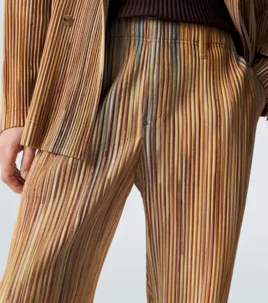 Homme Plissé Issey Miyake Homme Plissé Issey Miyake Paint Brush Close-Up pleated straight pants | Thumbnail 4 Homme Plissé Issey Miyake Homme Plissé Issey Miyake Paint Brush Close-Up pleated straight pants | Thumbnail 4