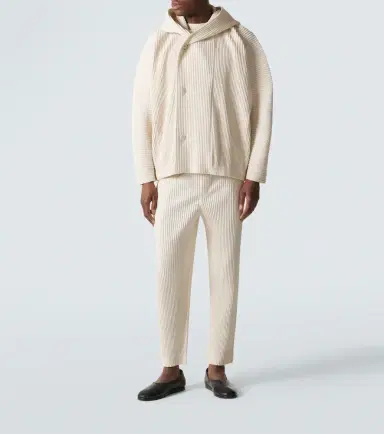 Homme Plissé Issey Miyake Homme Plissé Issey Miyake Monthly Colors: March pleated double-breasted cardigan | Thumbnail 5 Homme Plissé Issey Miyake Homme Plissé Issey Miyake Monthly Colors: March pleated double-breasted cardigan | Thumbnail 5