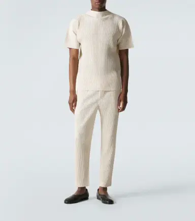Homme Plissé Issey Miyake Homme Plissé Issey Miyake Monthly Colors: March pleated T-shirt | Thumbnail 2 Homme Plissé Issey Miyake Homme Plissé Issey Miyake Monthly Colors: March pleated T-shirt | Thumbnail 2