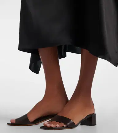 The Row Chocolate leather mules | Thumbnail 5 The Row Chocolate leather mules | Thumbnail 5