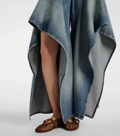 Alaia Alaïa Ruffled wide-leg jeans | Thumbnail 6 Alaia Alaïa Ruffled wide-leg jeans | Thumbnail 6