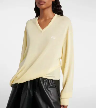 Loewe Double L asymmetric wool sweater | Thumbnail 3 Loewe Double L asymmetric wool sweater | Thumbnail 3