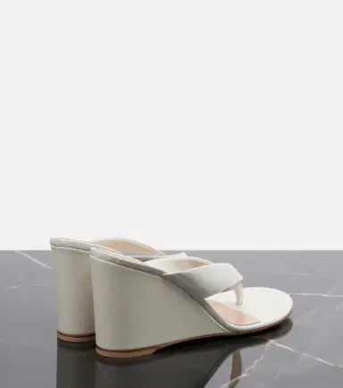 Gianvito Rossi Leather wedge thong sandals | Thumbnail 4 Gianvito Rossi Leather wedge thong sandals | Thumbnail 4