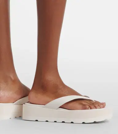 Gianvito Rossi Leather platform thong sandals | Thumbnail 6 Gianvito Rossi Leather platform thong sandals | Thumbnail 6