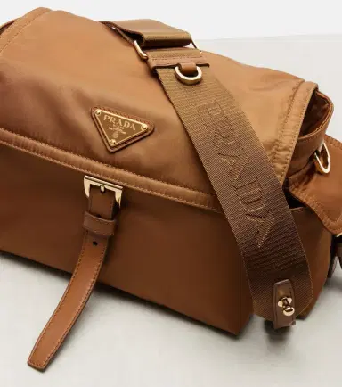 Prada Explore Medium Re-Nylon shoulder bag | Thumbnail 3 Prada Explore Medium Re-Nylon shoulder bag | Thumbnail 3