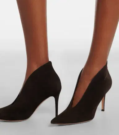 Gianvito Rossi Vania suede pumps | Thumbnail 6 Gianvito Rossi Vania suede pumps | Thumbnail 6
