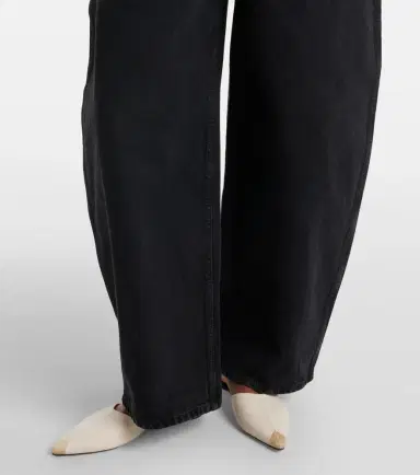 Jacquemus Ovalo de-Nîmes barrel-leg jeans | Thumbnail 6 Jacquemus Ovalo de-Nîmes barrel-leg jeans | Thumbnail 6