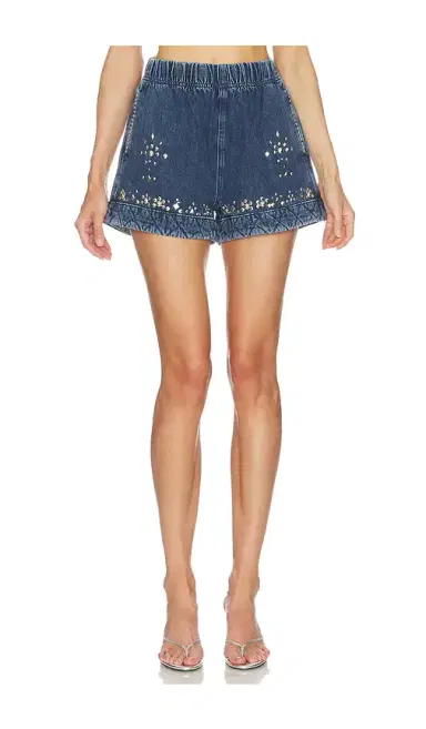 HAYLEY MENZIES Cyndi Shorts | Thumbnail 1 HAYLEY MENZIES Cyndi Shorts | Thumbnail 1