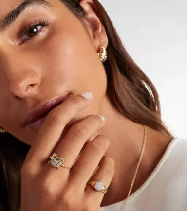 Yvonne Léon Yvonne Léon Berlingot 9kt gold pinky ring with diamonds | Thumbnail 4 Yvonne Léon Yvonne Léon Berlingot 9kt gold pinky ring with diamonds | Thumbnail 4