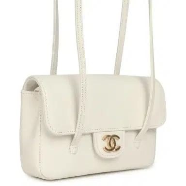 Chanel Chanel Mini Preppy Coco Clutch with Straps White Shiny Caviar Brushed Gold Hardware | Thumbnail 2 Chanel Chanel Mini Preppy Coco Clutch with Straps White Shiny Caviar Brushed Gold Hardware | Thumbnail 2