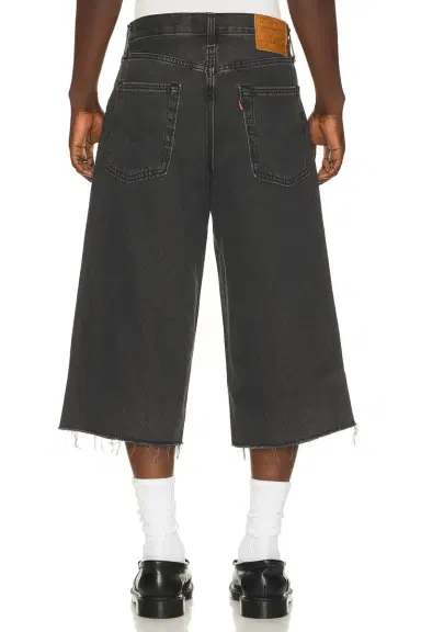 LEVI'S 478 Baggy Capri Shorts | Thumbnail 2 LEVI'S 478 Baggy Capri Shorts | Thumbnail 2